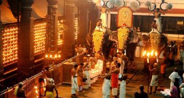 Ecstatic 3 Days 2 Nights Cochin with Guruvayoor Trip Package
