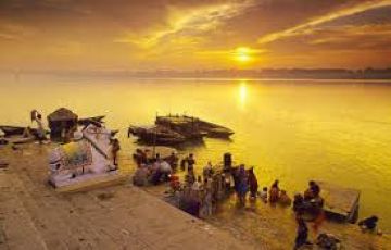 Heart-warming 3 Days 2 Nights Varanasi - Allahabad - Varanasi Tour Package