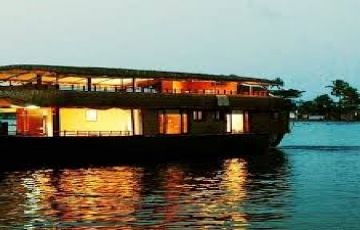 Heart-warming 3 Days Alleppey Spa and Wellness Tour Package