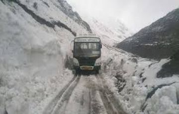 Pleasurable 7 Days New Delhi to Chandratal Luxury Holiday Package