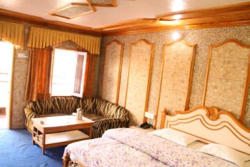 Heart-warming 3 Days 2 Nights Nainital Trip Package