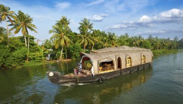 Family Getaway 5 Days Kochi to Alappuzha Tour Package