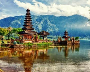 Pleasurable 6 Days New Delhi to Bali Luxury Trip Package