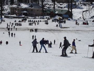 Hill Stations Tour Package for 3 Days 2 Nights from Manali