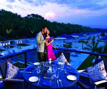 Pleasurable 4 Days 3 Nights Manali Romantic Tour Package