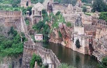 Best 5 Days Udaipur Wildlife Vacation Package