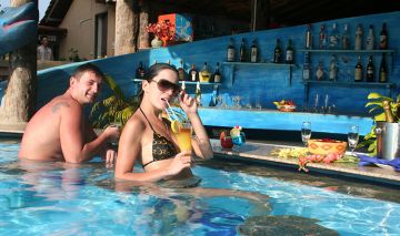 Family Getaway 4 Days Goa, India to South Goa Historical Places Holiday Package