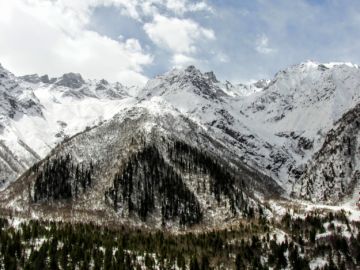 5 Days 4 Nights Delhi to Kalpa Church Holiday Package