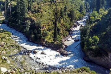Experience 6 Days Delhi to Kasol Trip Package