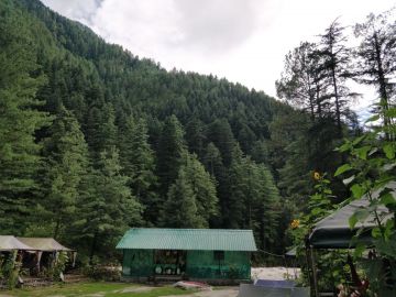 Experience 6 Days Delhi to Kasol Trip Package