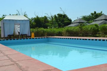 Family Getaway 4 Days Ranthambhore Fort Vacation Package