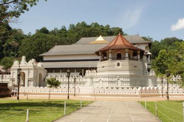 Experience 4 Days CHENNAI to KANDY Trip Package