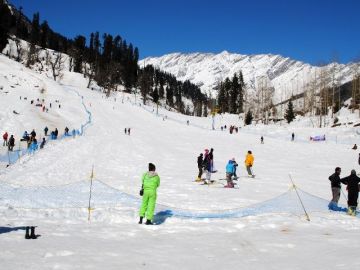 Heart-warming Shimla Tour Package for 3 Days from New Delhi