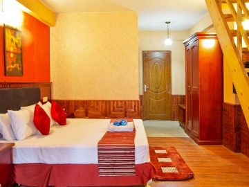 Experience 3 Days Delhi to Shimla Holiday Package