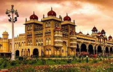 5 Days 4 Nights Bengaluru to Ooty Historical Places Tour Package