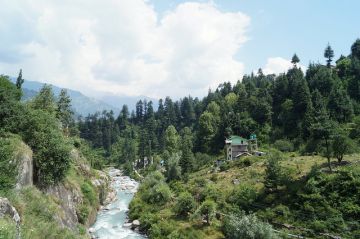 Ecstatic 3 Days Delhi to Manali Tour Package