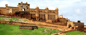 Experience 6 Days UDAIPUR Hill Stations Vacation Package