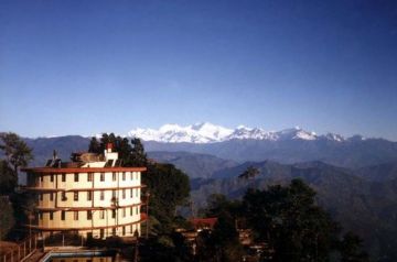 Experience 3 Days New Delhi to Darjeeling Tour Package