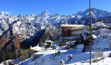 Beautiful 6 Days New Delhi to Auli Laga Joshimath Honeymoon Tour Package