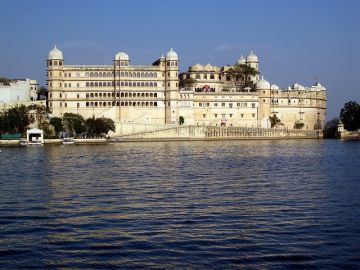 Memorable 6 Days Jaipur to Udaipur Holiday Package