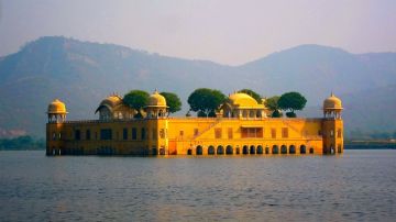 4 Days 3 Nights Jaipur, Ajmer with Pushkar Culture and Heritage Holiday Package