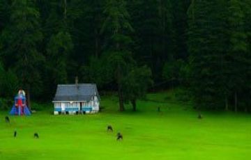 Ecstatic 2 Days 1 Night Dalhousie Friends Vacation Package