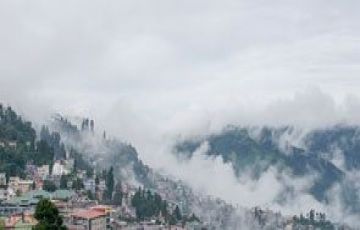 Family Getaway 2 Days Darjeeling Friends Vacation Package