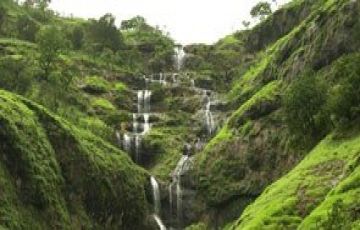 Memorable 2 Days Ooty Friends Tour Package