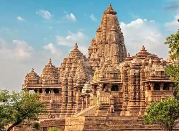 Ecstatic 2 Days 1 Night Khajuraho Friends Tour Package