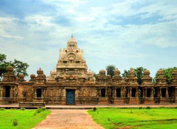 Ecstatic 2 Days 1 Night Chennai Offbeat Holiday Package