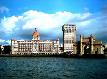 Heart-warming 2 Days 1 Night Mumbai Forest Tour Package