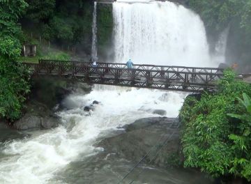 Heart-warming 2 Days Shillong Resort Vacation Package