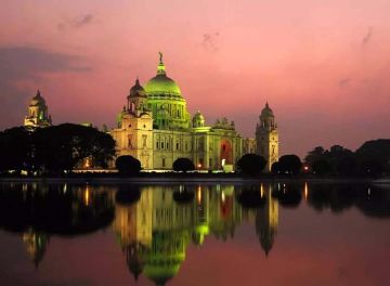 Heart-warming 2 Days Kolkata Temple Tour Package