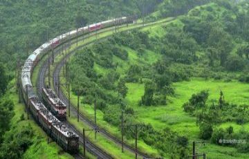 3 Nights/4 Days Lonavala & Mahabaleshwar Package