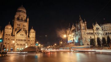 Beautiful Mumbai Friends Tour Package for 2 Days 1 Night