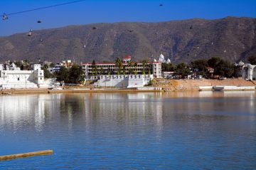 Heart-warming 2 Days Pushkar Heritage Tour Vacation Package