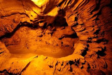 Amazing 2 Days 1 Night Belum Caves Tour Package