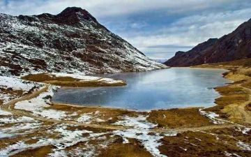 Beautiful Sela Pass Tour Package for 2 Days