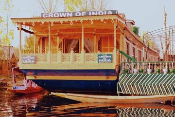 Pleasurable 5 Days 4 Nights Kashmir Vacation Package