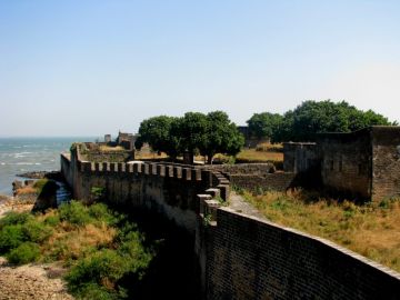 Amazing 2 Days 1 Night Daman And Diu Tour Package