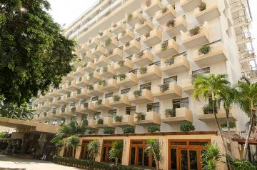 Family Getaway Bangkok Tour Package for 4 Days 3 Nights