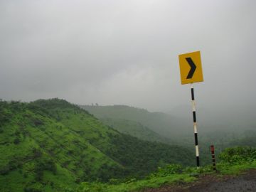 Beautiful 2 Days Matheran Luxury Vacation Package