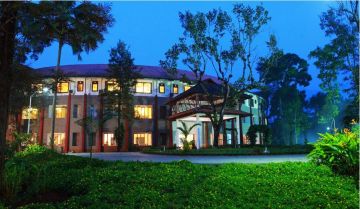 Family Getaway 2 Days 1 Night Munnar Nature Trip Package