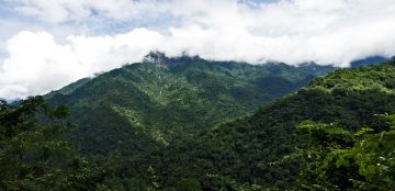 Experience 2 Days 1 Night Meghalaya Resort Trip Package