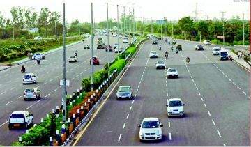 Experience 2 Days Agra Hill Stations Holiday Package