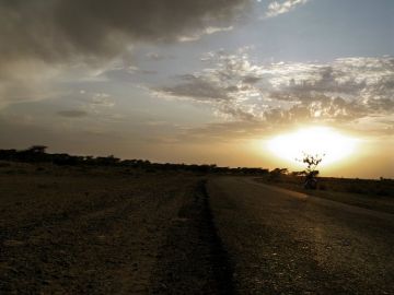 Experience 2 Days Jaisalmer Adventure Vacation Package