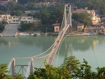 BEST DESTINATIONS FOR SOLO WOMEN TRAVELLERS IN RISHIKESH