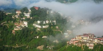 Heart-warming 2 Days 1 Night Mussoorie Historical Places Tour Package