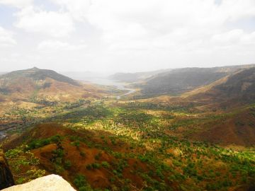 Experience 2 Days 1 Night Panchgani Friends Tour Package