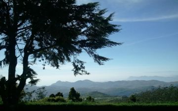 Family Getaway 2 Days 1 Night Ooty Shopping Trip Package